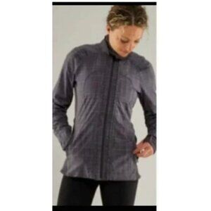 Lululemon Ahead of the Curve Jacket Coal Pig Pink Shale Stripe Coal US 8